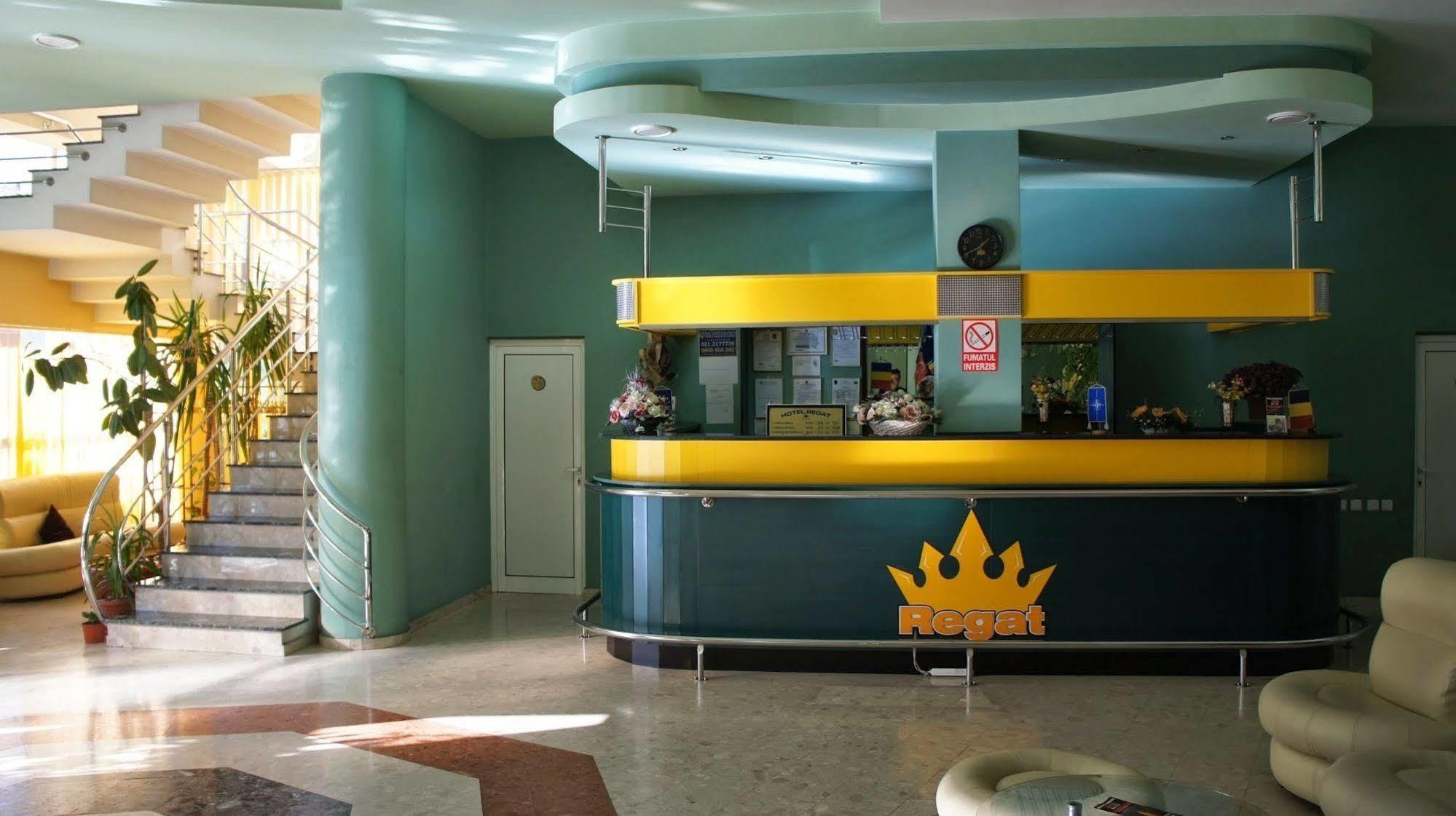 Hotel Regat Pitesti Exterior photo